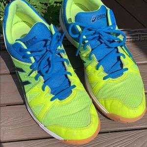 Men’s ASICS volleyball shoes